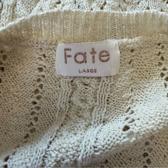 Fate Ivory‎ Knit Sweater Ruffled Sleeves Size Large - Picture 4 of 5
